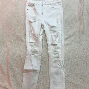 white skinny jeans